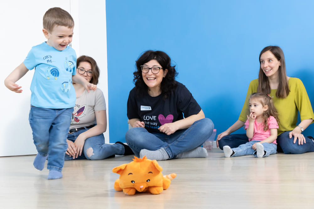 Helen Doron English wspieramy nieśmiałe dzieci w mówieniu po angielsku 4